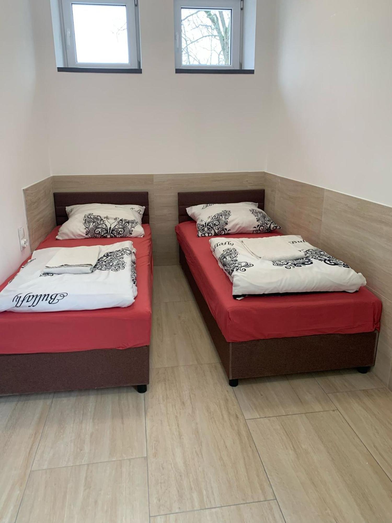 Apartamenty Sw.Rocha Білосток Екстер'єр фото