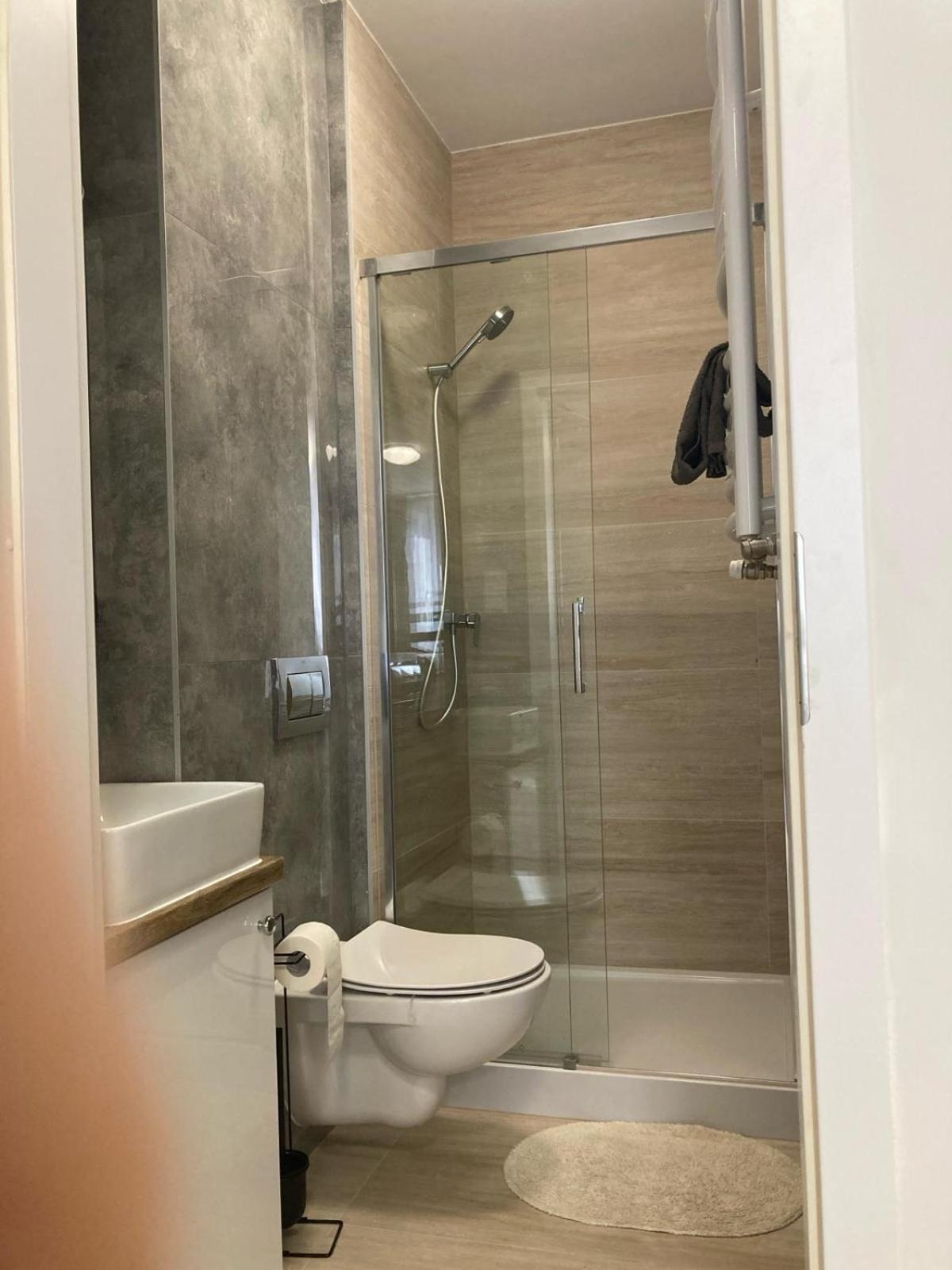 Apartamenty Sw.Rocha Білосток Екстер'єр фото