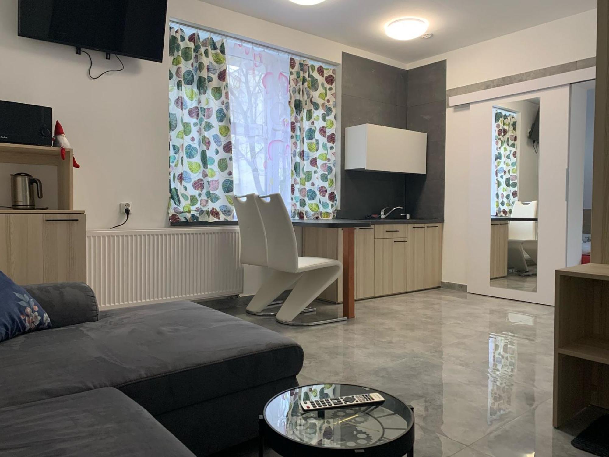 Apartamenty Sw.Rocha Білосток Екстер'єр фото