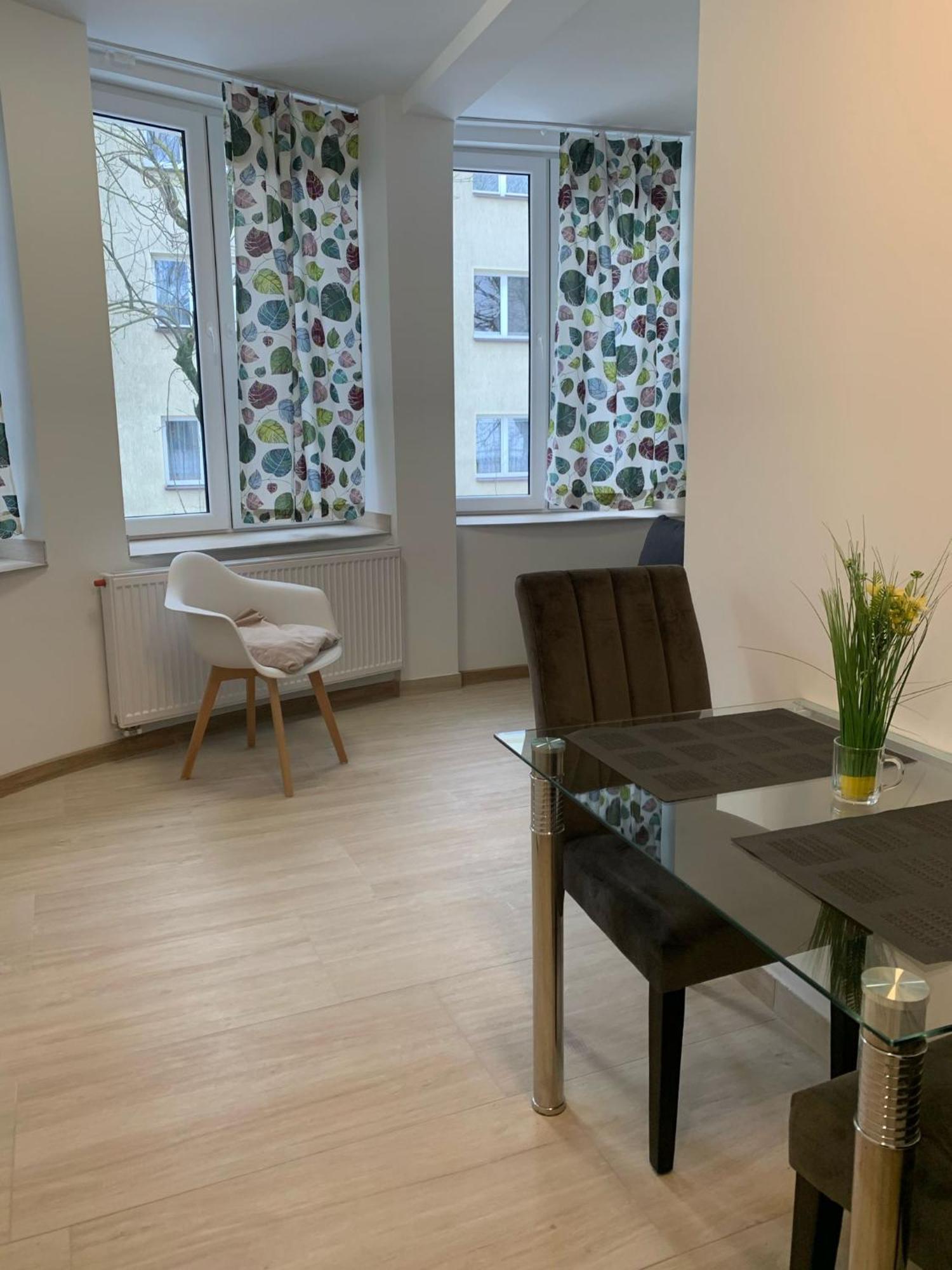 Apartamenty Sw.Rocha Білосток Екстер'єр фото